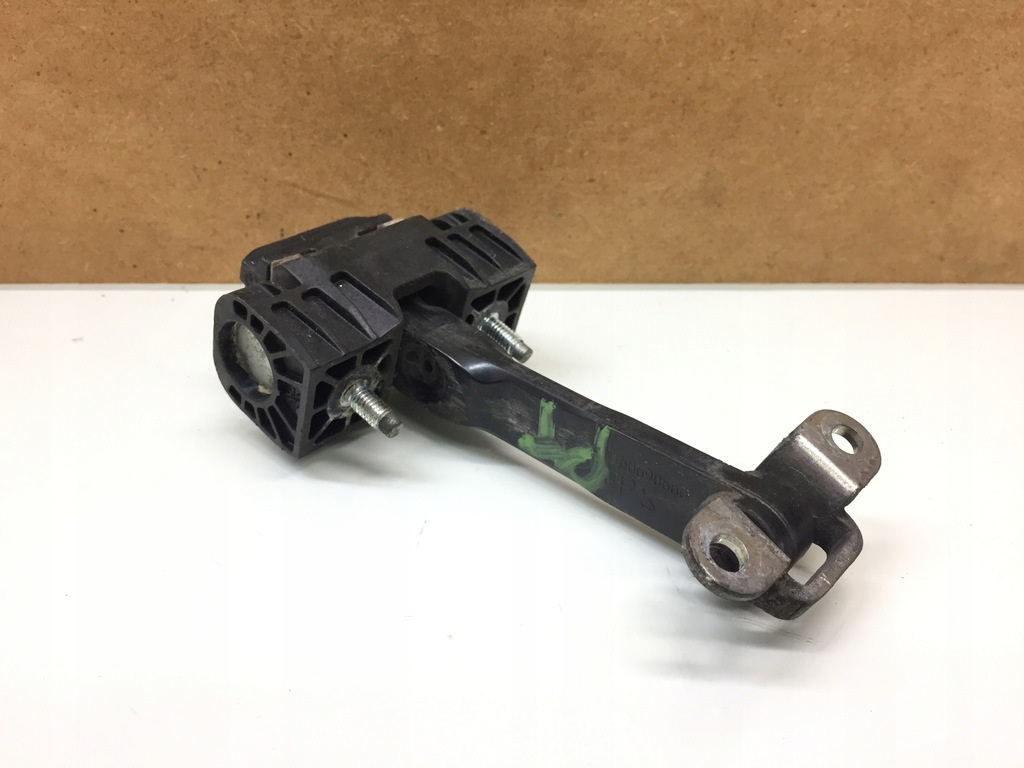 фото №1, Alfa romeo 159 ограничитель дверь правый задняя