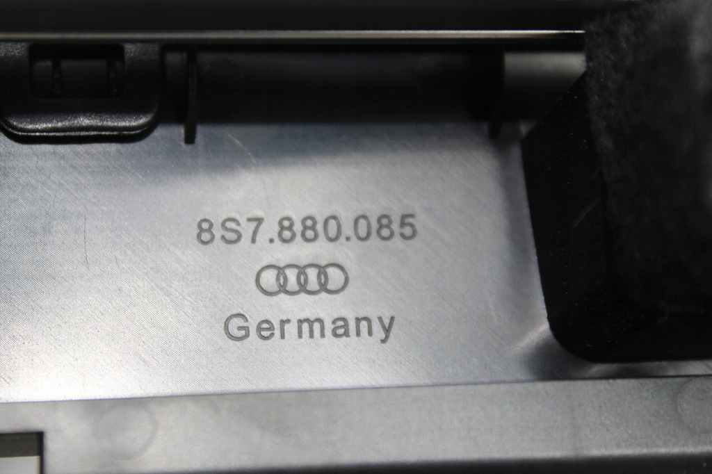 фото №7, Audi tt 8s cabrio підголівник лівий 8s7880085