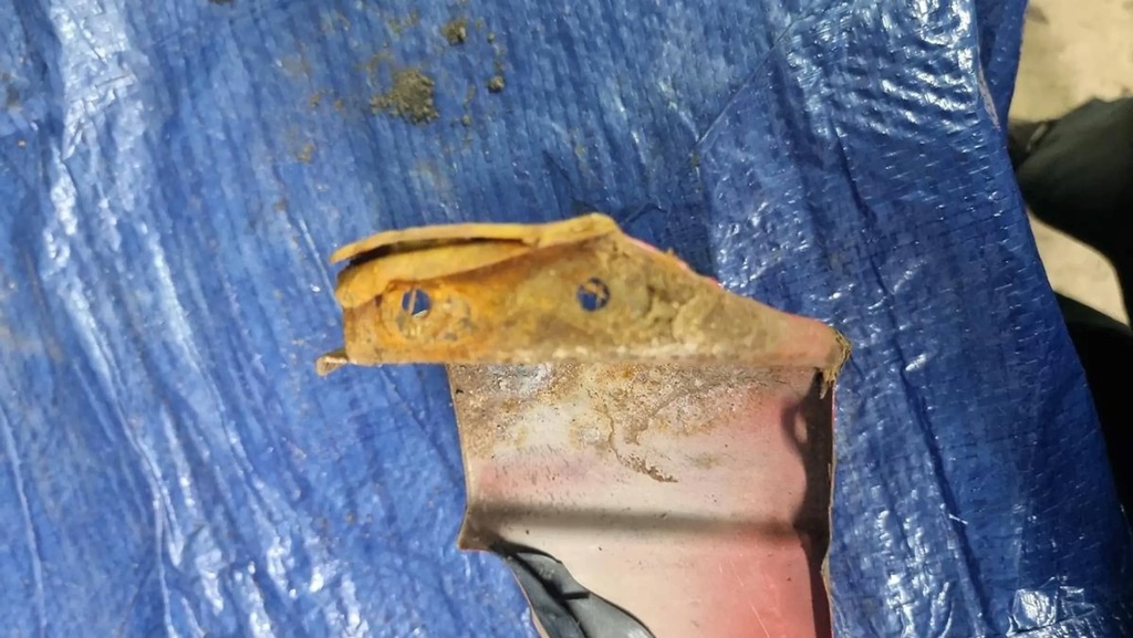 фото №7, Крыло правый перед suzuki alto z9t