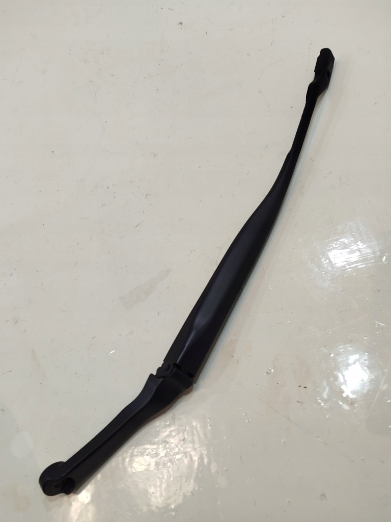 Купить Рычаг дворники левая maserati ghibli iii 2015r 670007562 całe