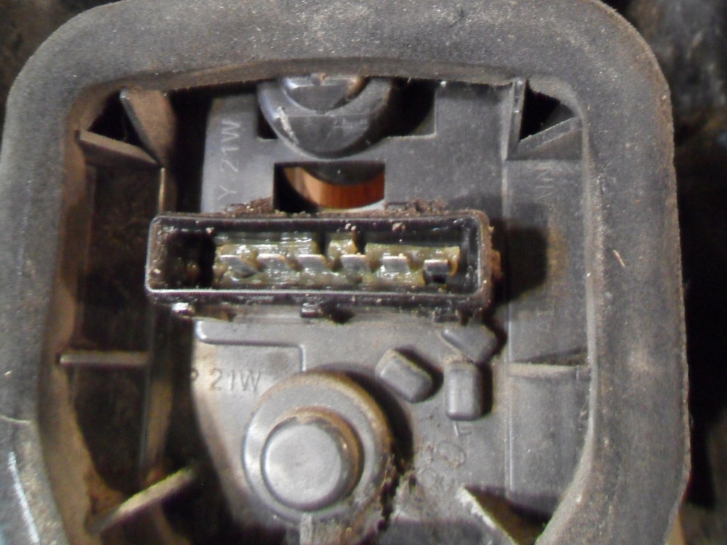 фото №13, Peugeot partner 02-08 лампа задня ліва