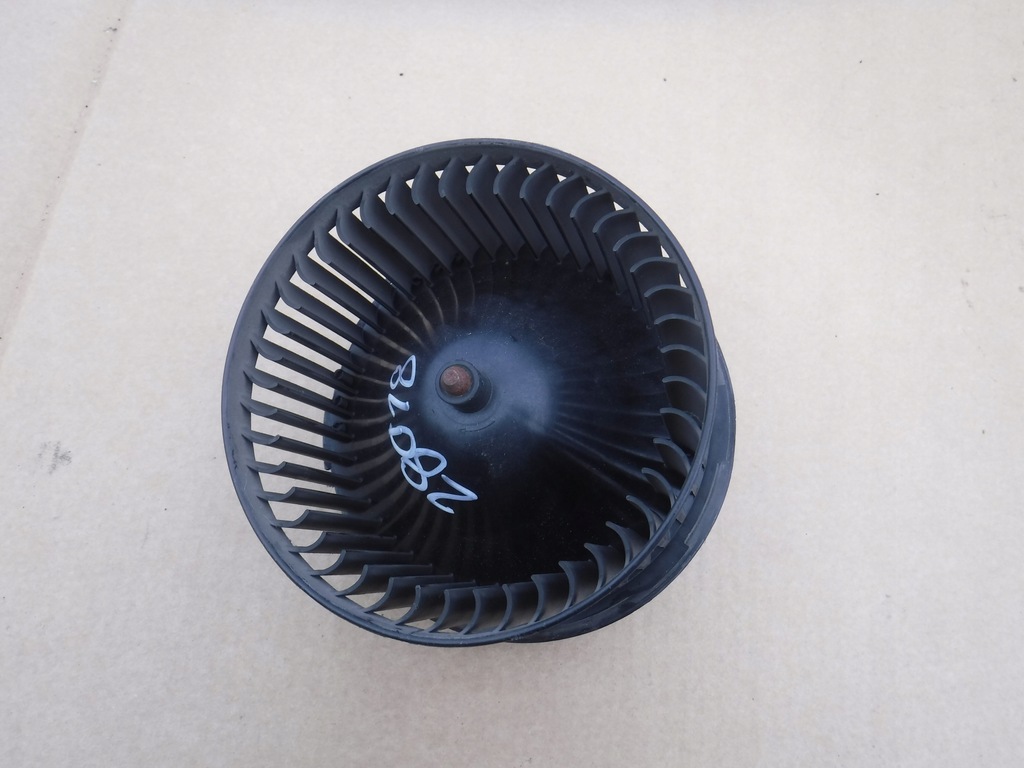 фото №1, Воздуходувка вентилятор воздуховод ford fiesta mk7