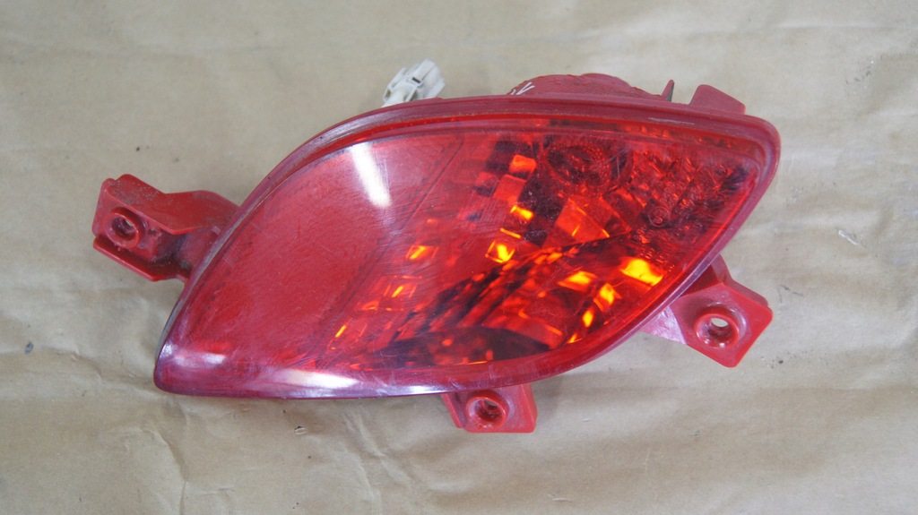 фото №1, Hyundai i20 2015- лампа протитуманна задня