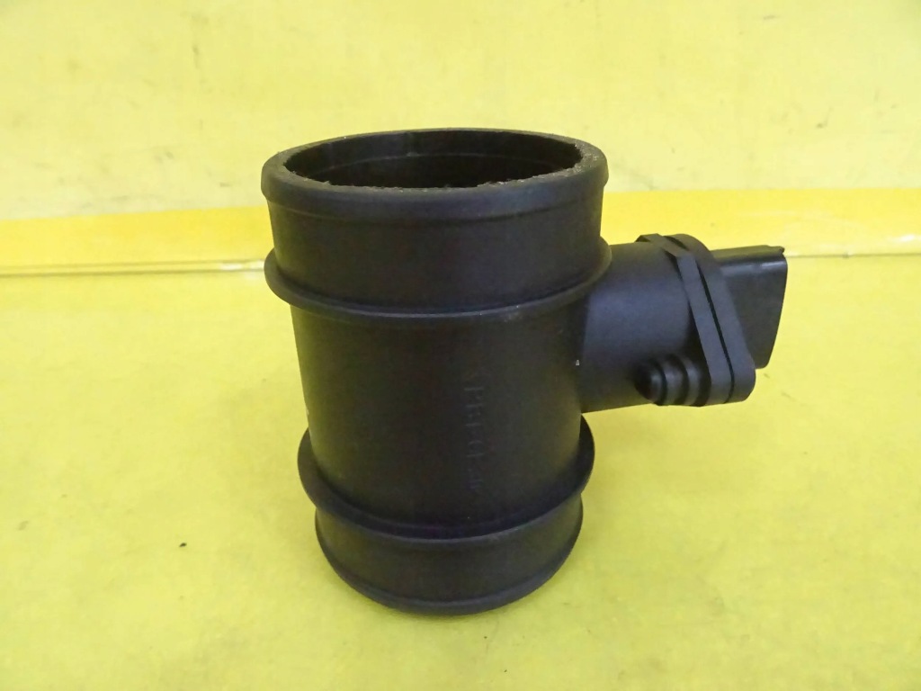 Расходомер opel zafira a 2.0 дизель 0281002180 nr181 Недорого