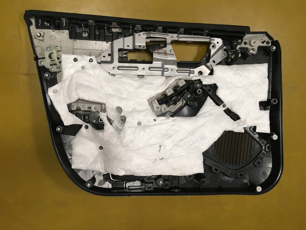 фото №5, Обшивка обивка дверь правый перед infiniti q30