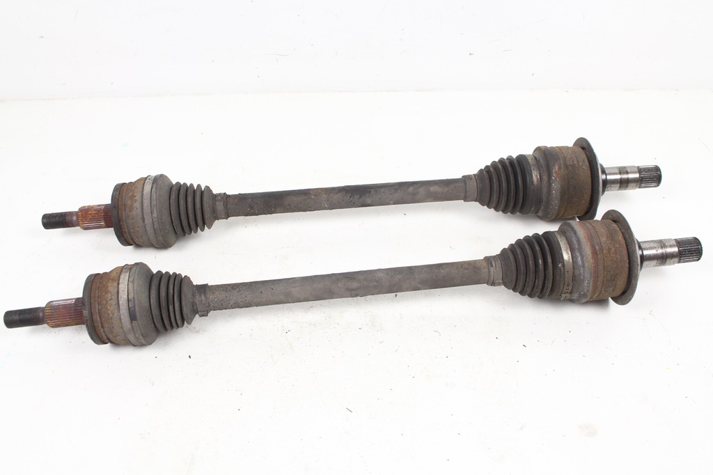 фото №4, Привідний вал ліва права задня 3,0 crd lancia thema 2014