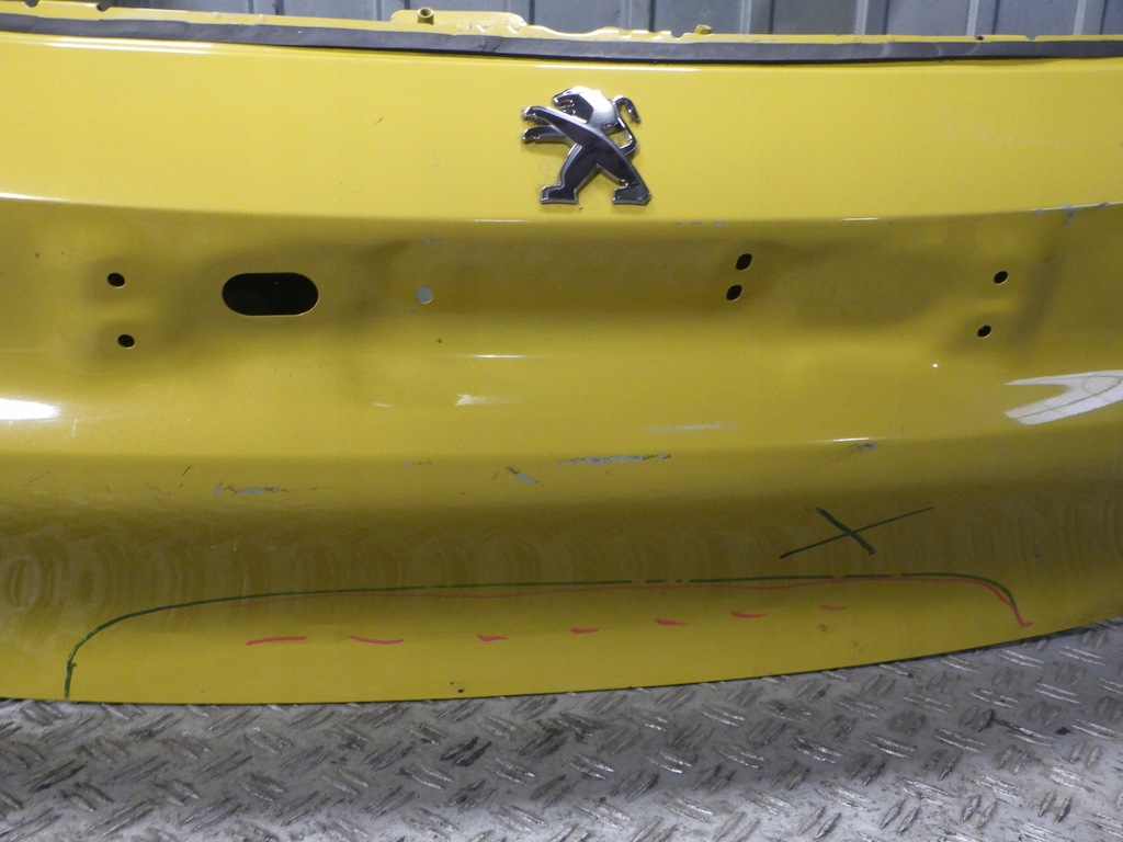 фото №6, Крышка багажника задняя крышка багажника peugeot 208 ii