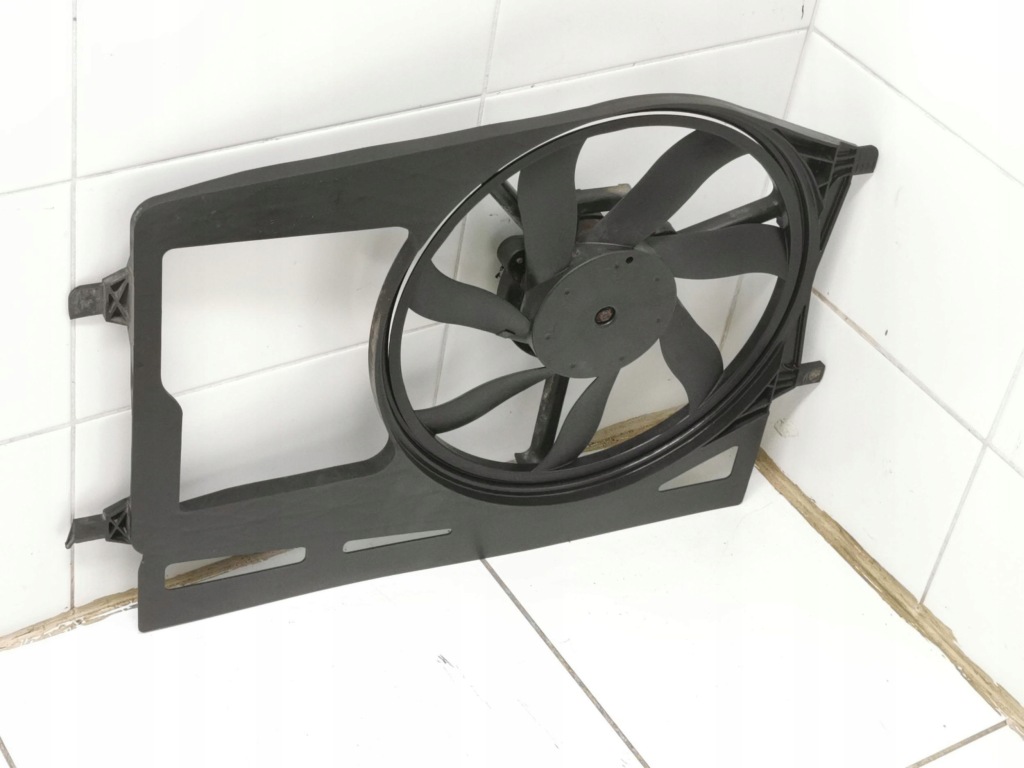 Купить 2004 mini one - cooper r50 - 53 вентилятор радиатора 8240290