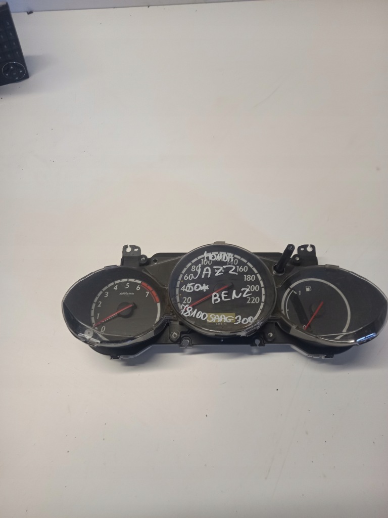 фото №1, Счетчик приборы honda jazz 78100saag300