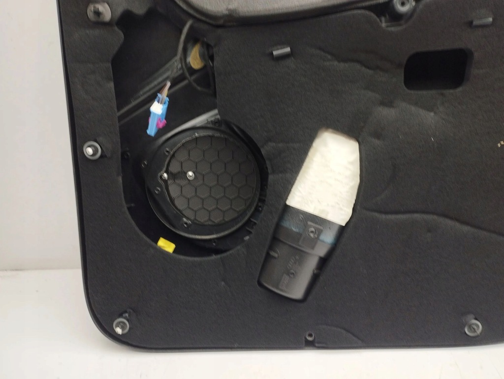 фото №8, Audi q7 4l 2008 левая сторона обшивки / обшивка дверь передних