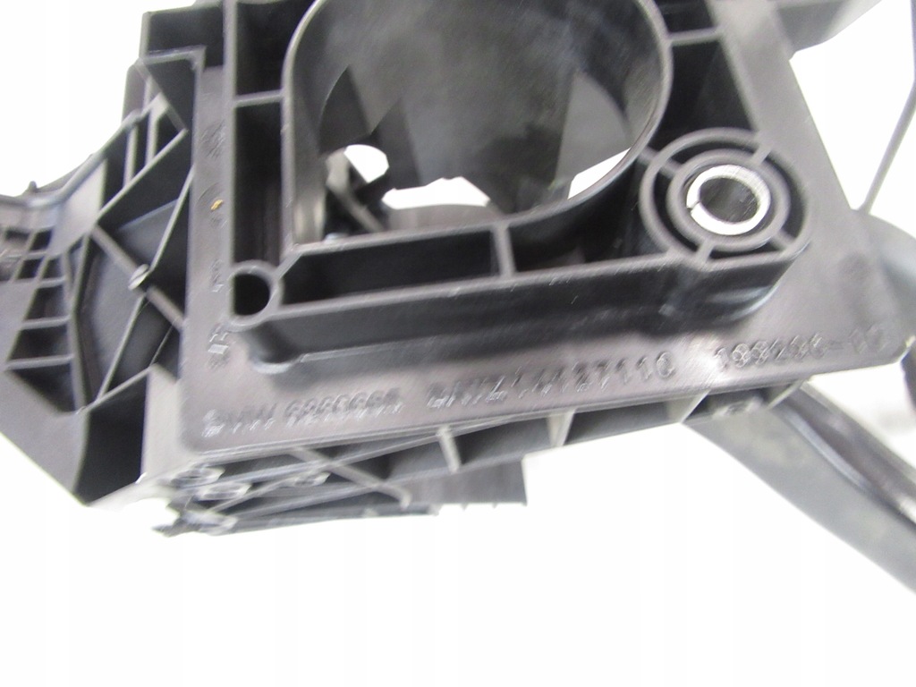 фото №13, Педалі гальма зчеплення циліндр зчеплення bmw f39 x2 f45 f48 x1 europa механічна коробка передач