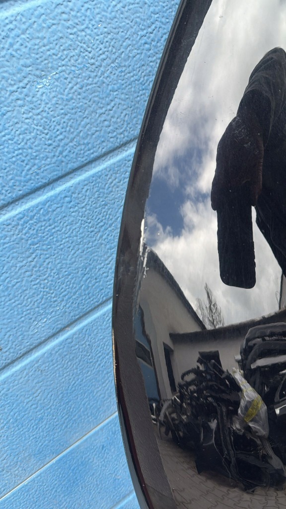 Kia ev6 2021- капот в Украине