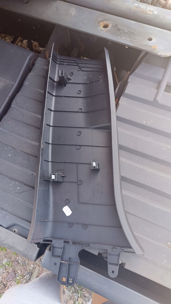 фото №1, Защита стойка b правая seat leon ii 2