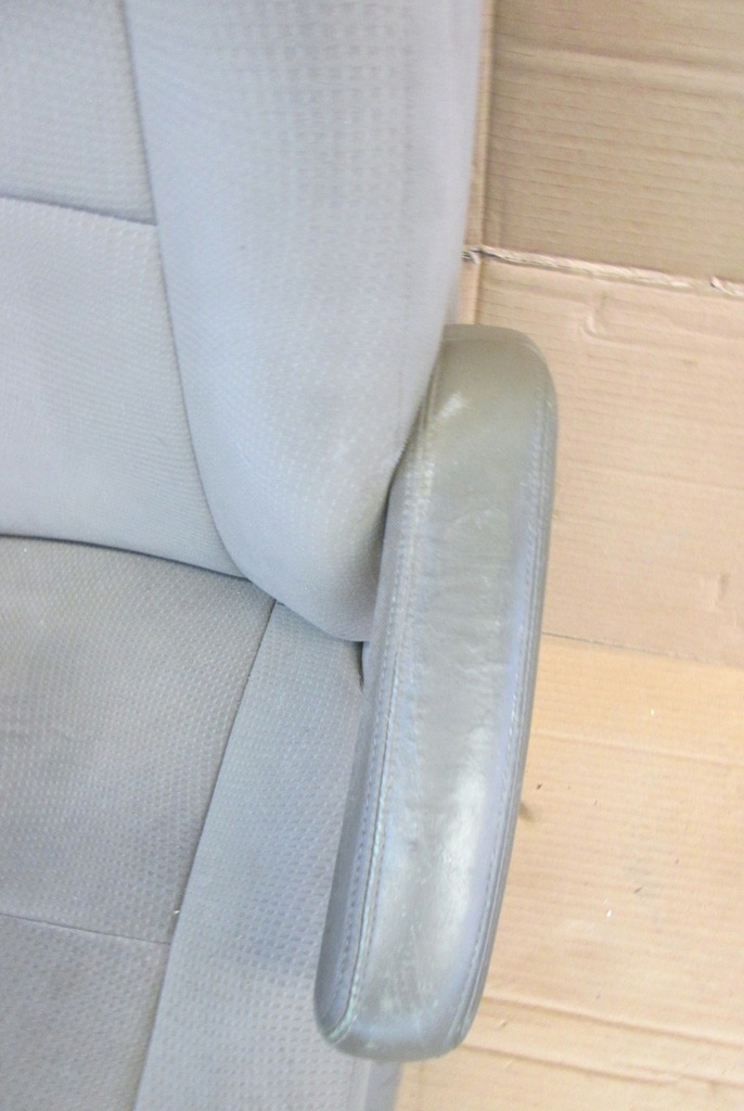 фото №13, Chrysler town country 11- сиденье перед левый правый dodge grand caravan