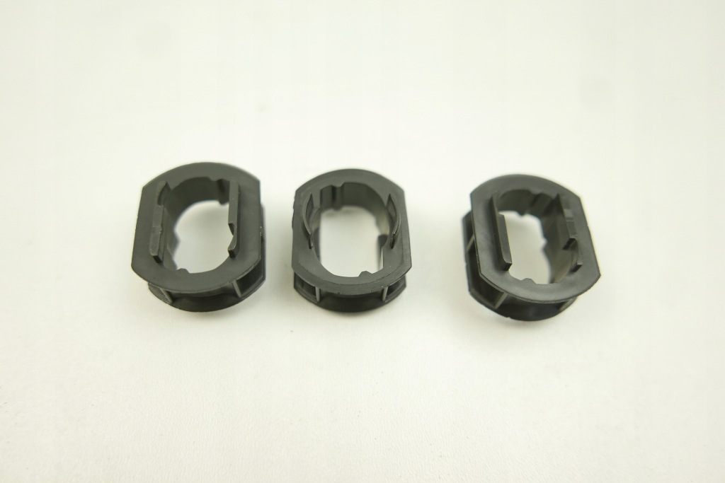 фото №1, Кліпса заглушка накладка порога поріг mercedes w210