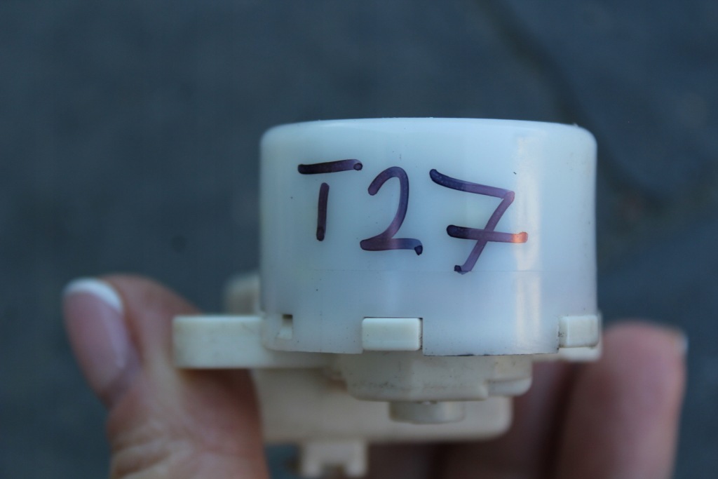 фото №4, Колодка замка зажигания toyota avensis t27 verso 09r