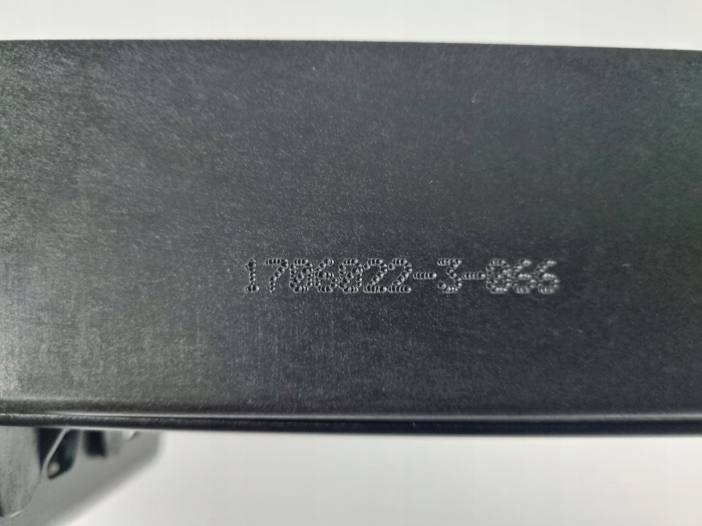 фото №7, Jaguar i-pace x590 2017- повітропровід повітря жалюзі впуск j9d3-8475-ab