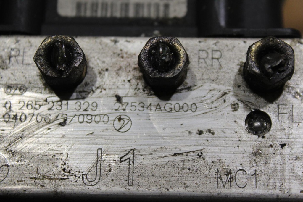 фото №8, Насос abs subaru legacy iv 2.0r 27534ag000