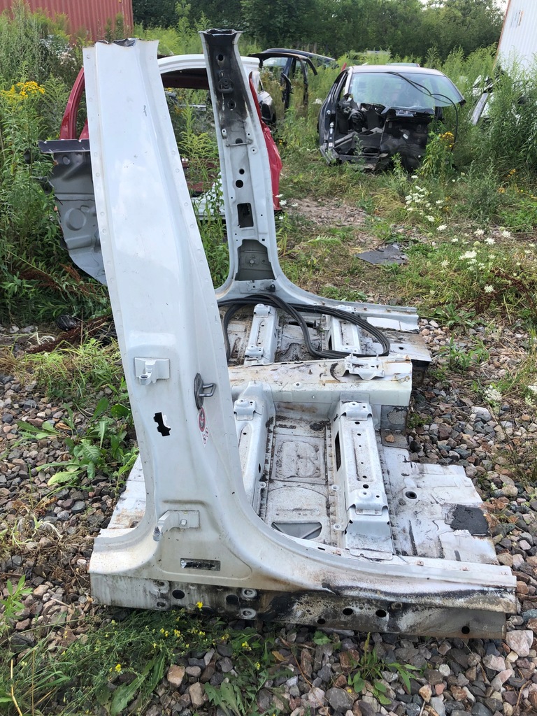 фото №1, Bmw x5 f15 13-18 блок двигуна b поріг правий