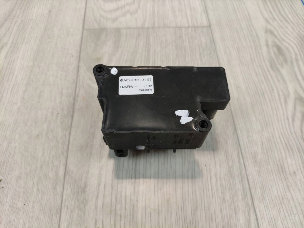 Mercedes-benz s w222 распределитель компрессор a0993200158 с Разборки