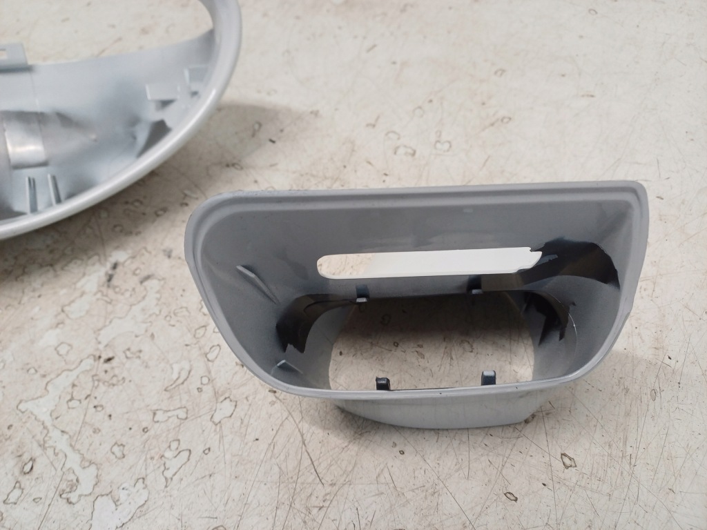 Citroen c4 04- корпус накладка дзеркало ліва 9646913077 Зі Шроту