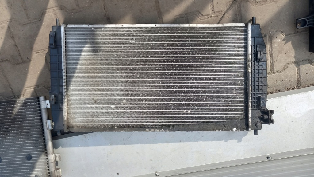 Радиатор воды chrysler 300m 03r седан Оригинал