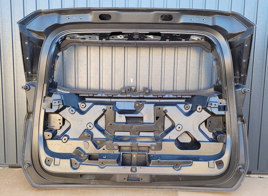 фото №7, Peugeot 5008 ii 16- крышка багажника задняя задняя