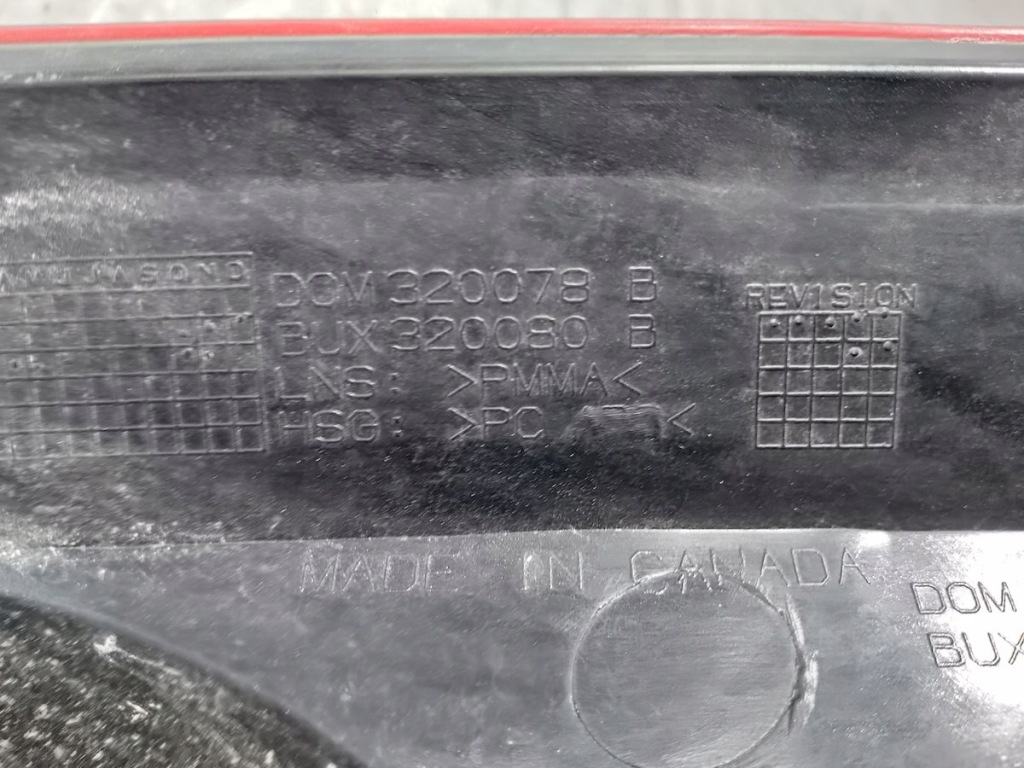 фото №7, Лампа задняя правая dodge caliber 320078b 05303752a 05303880a