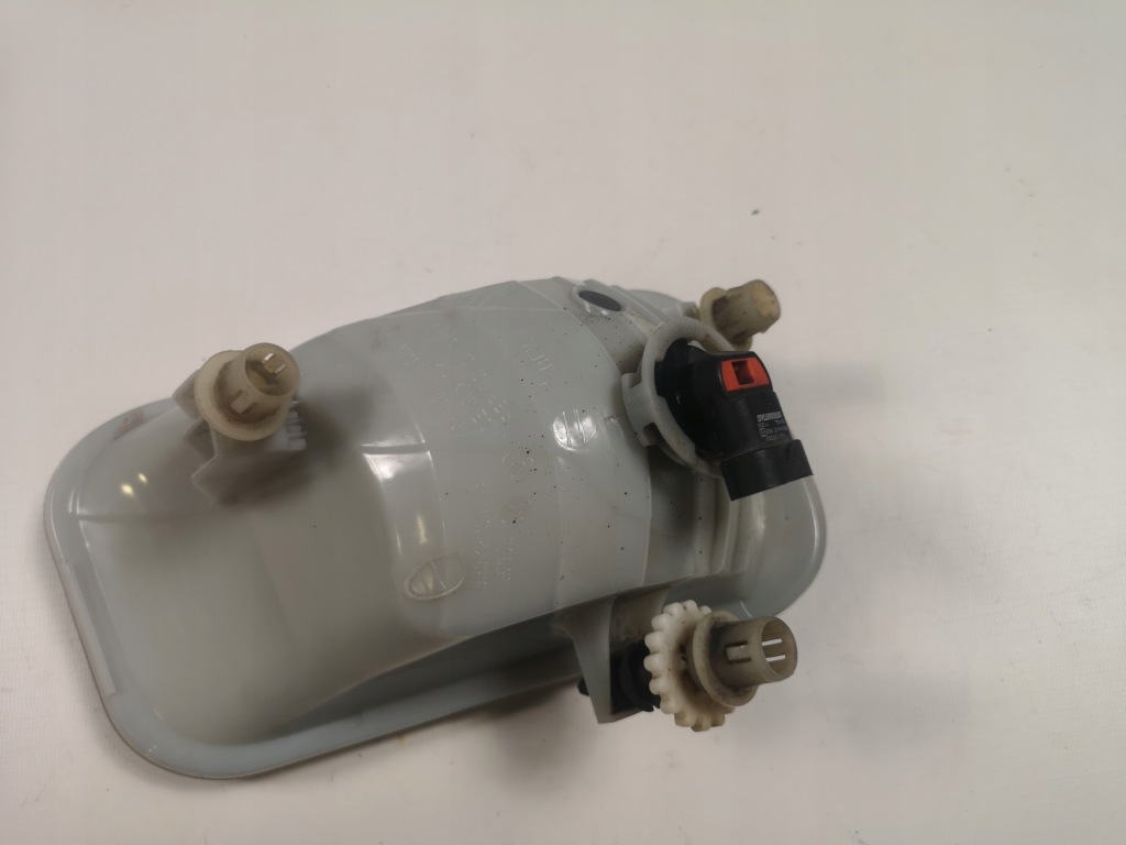 Противотуманная фара лампа противотуманная правая dodge ram 1500 2009- Киев