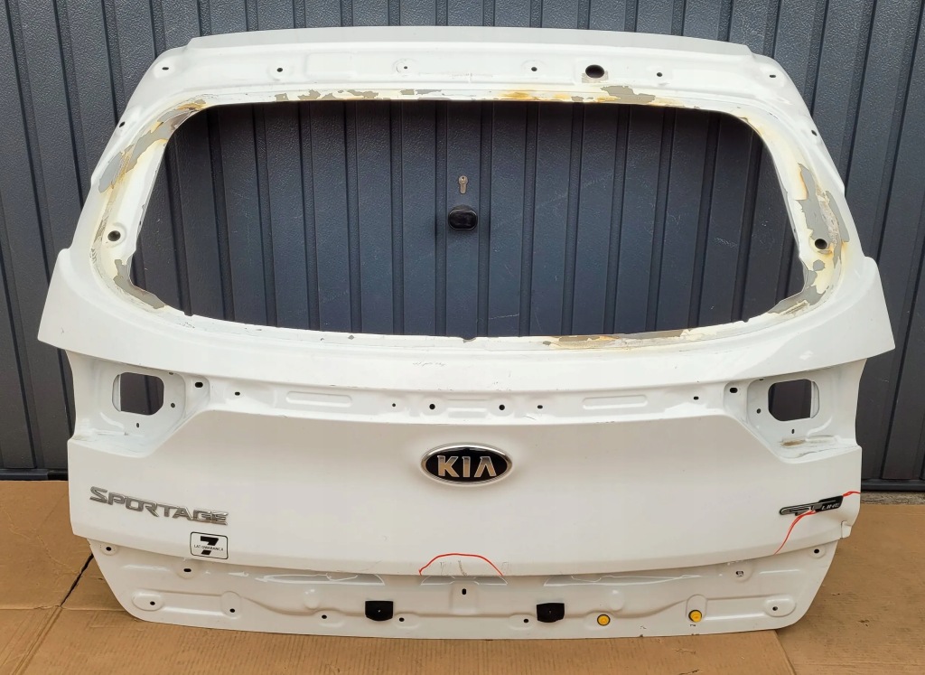 фото №1, Kia sportage iv 4 16- крышка багажника задняя задняя