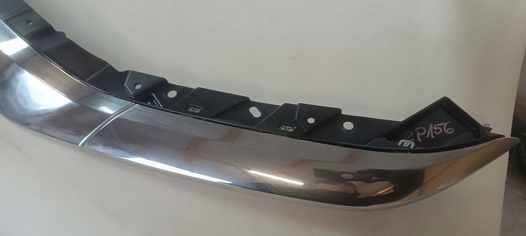 фото №8, Молдинг бампера передний dodge ram v 1500 68335015ag