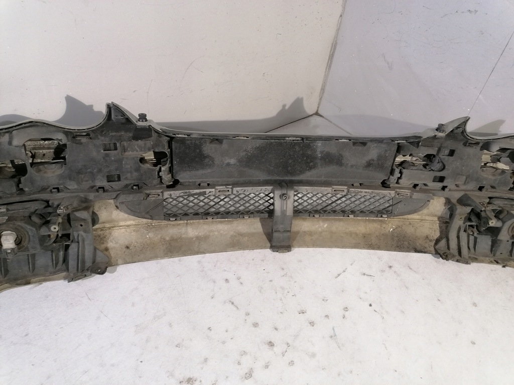 фото №8, Mercedes c klasa w203 бампер перед передній 744