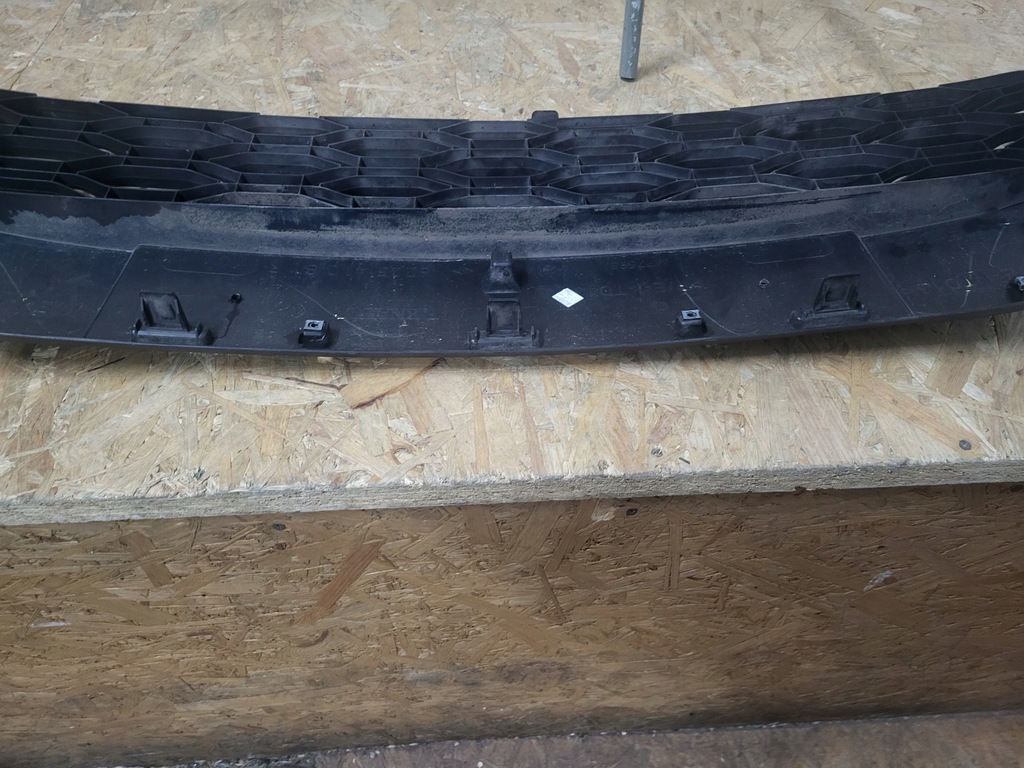 фото №9, Dacia sandero ii 2 lift stepway решітка бампера передній перед