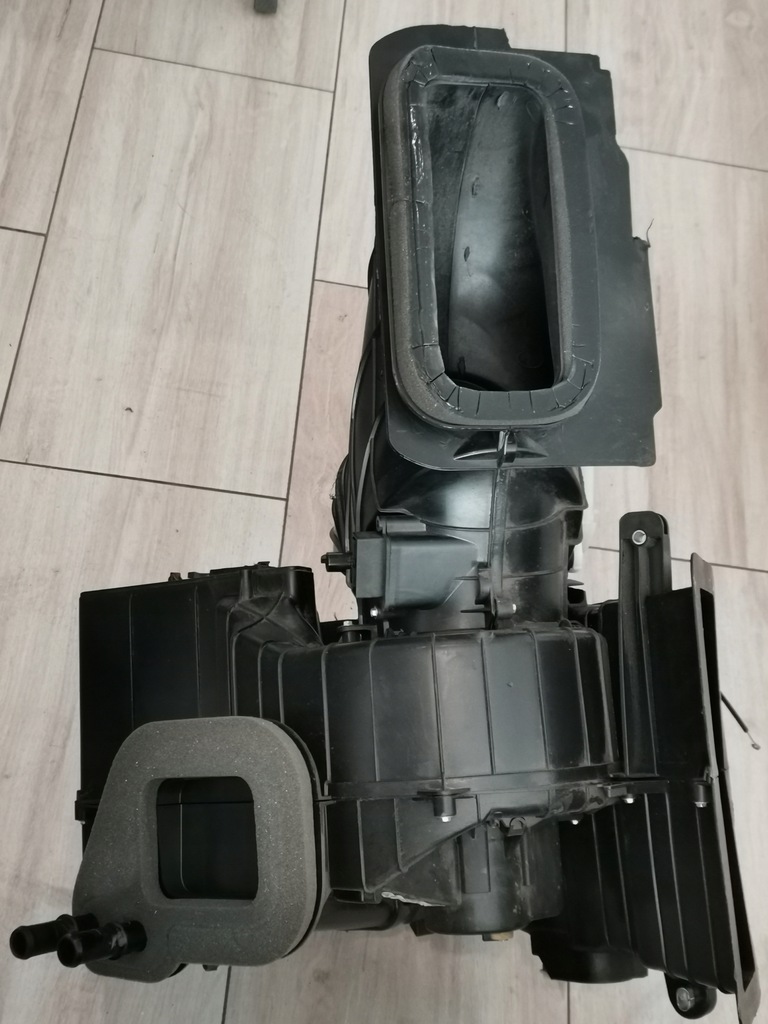 фото №7, Обігрівач електрична 98616860 ford ka ii