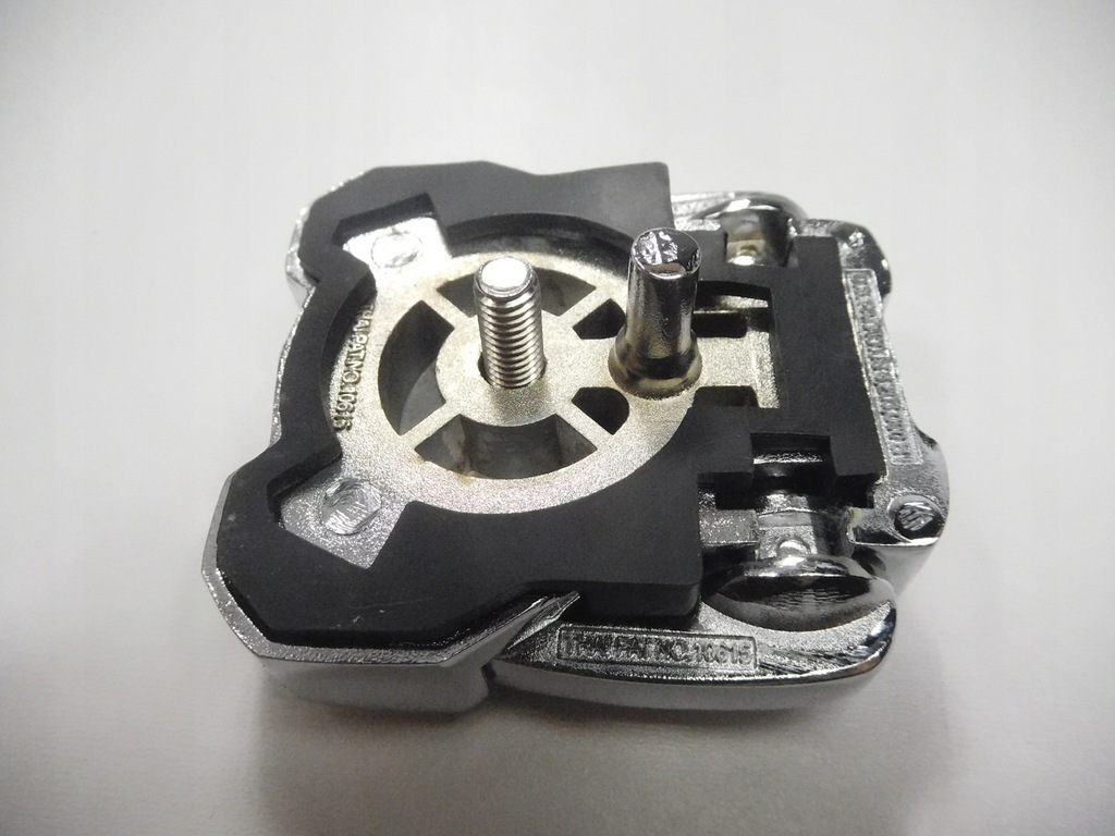 фото №14, Hak, кронштейн кузов ford ranger 2006-2011 оригінальний номер 1581539