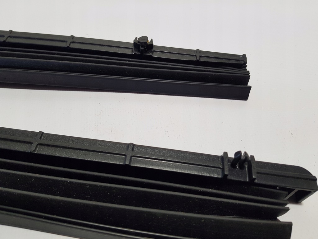 фото №5, Направляющая защита панорамы люк bmw 5 gt f07