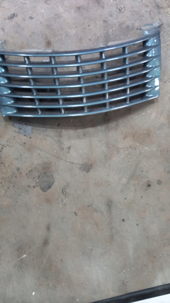 фото №1, Решітка радіатора chrysler 2.0 02r