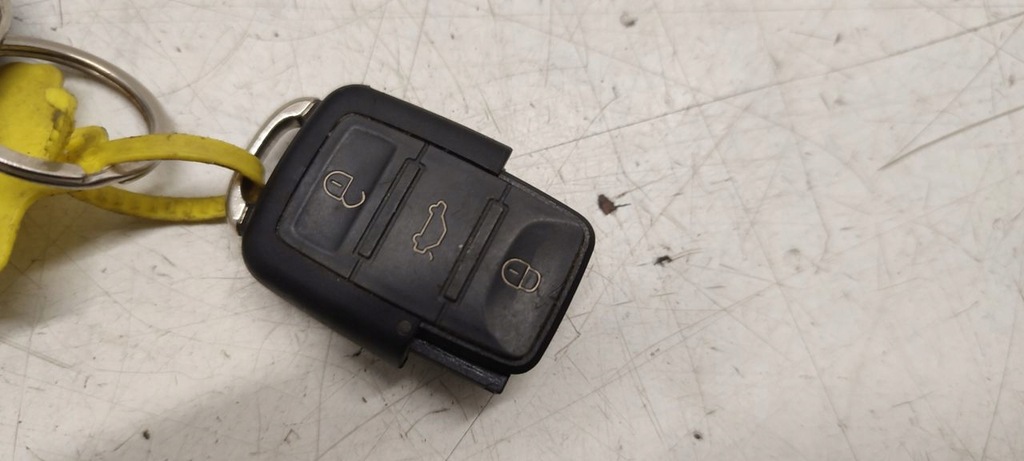 фото №1, Pilot ключа vw eos 2,0 fsi