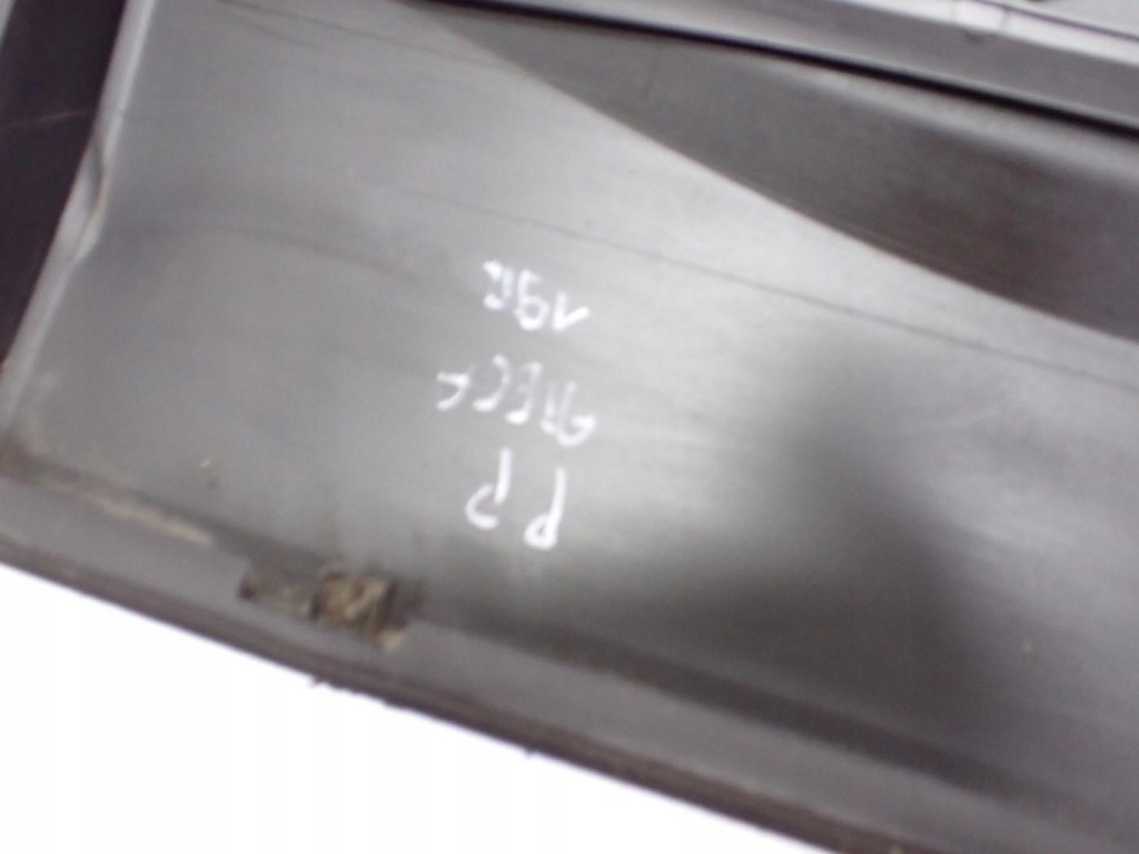 Молдинг защита дверь правый перед 575854940b 575854940 seat ateca 19r Доставка