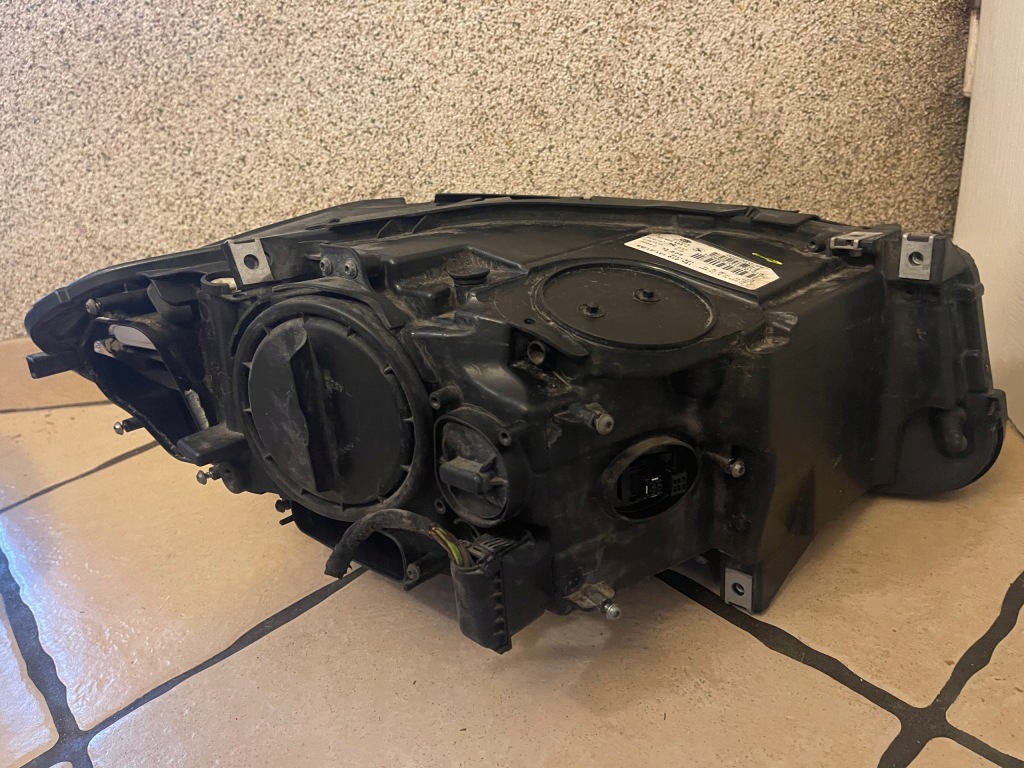 Bmw 5 f10 f11 ксенон лампа передняя europa оригинал правая Доставка