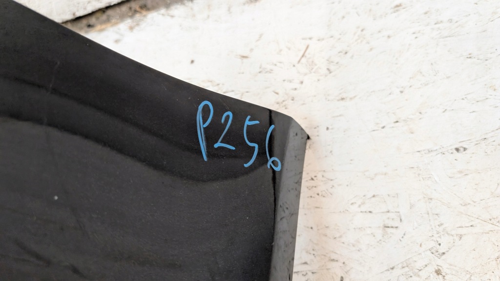 Opel corsa d рестайлинг  11-14 бампер перед передний 13285996 Доставка