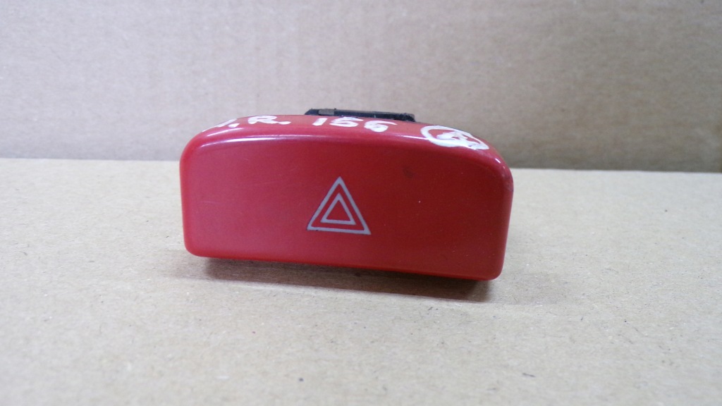 Купить Alfa romeo 156 переключатель аварийный