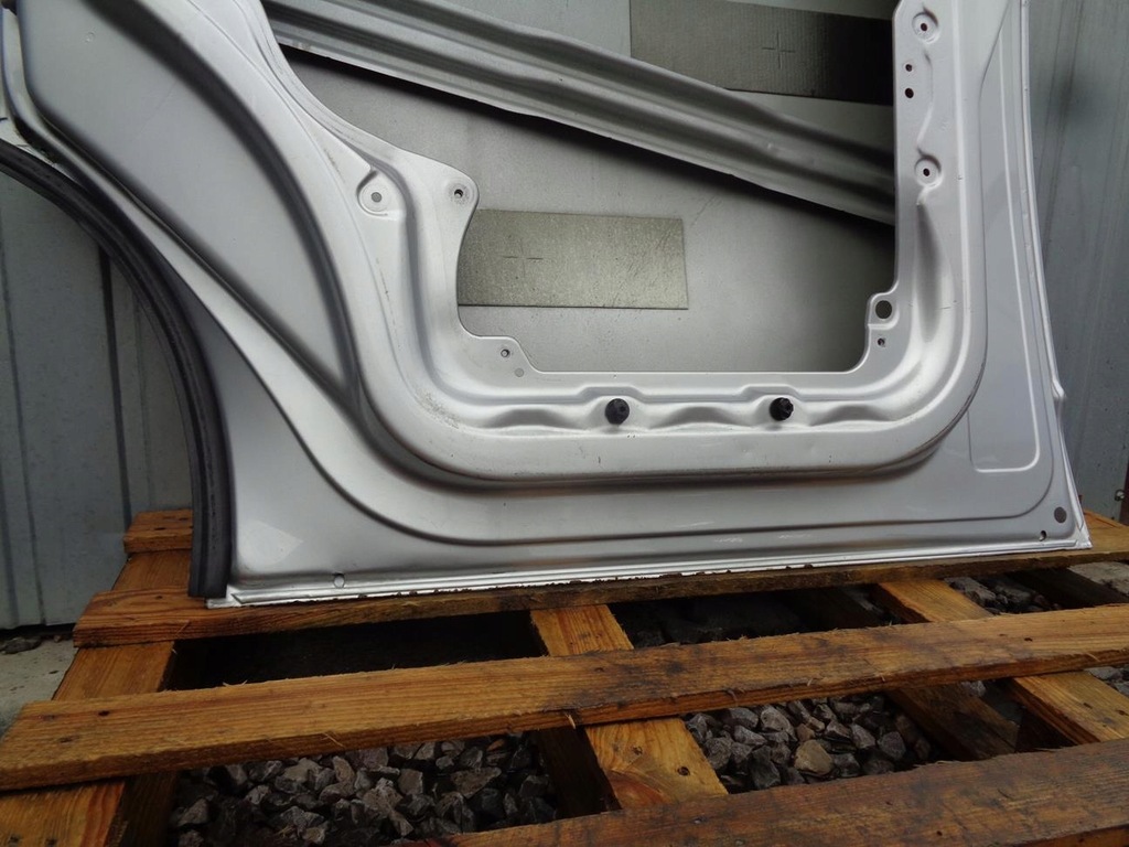 фото №13, Двері праве перед передні vw transporter caravelle multivan t6 2015- la7w