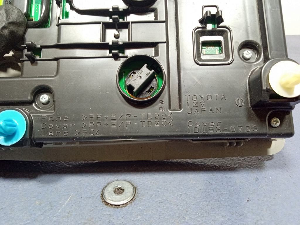 фото №4, Lexus is iii xe30 фонари потолочный освещение внутреннее 1d153-073g