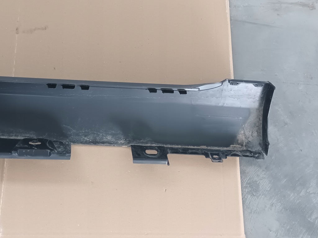 Накладка поріг права mercedes eqe a295 w295 поріг правий Доставка