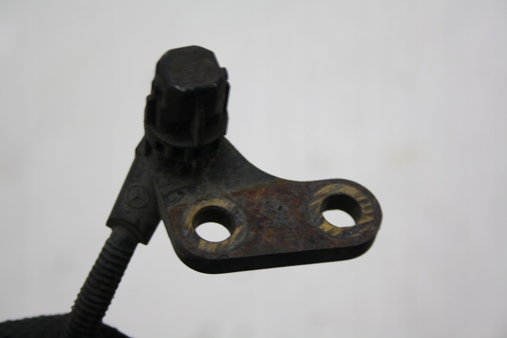 Датчик abs скорости вращения левый перед mercedes clk w208 2104210794 Цена