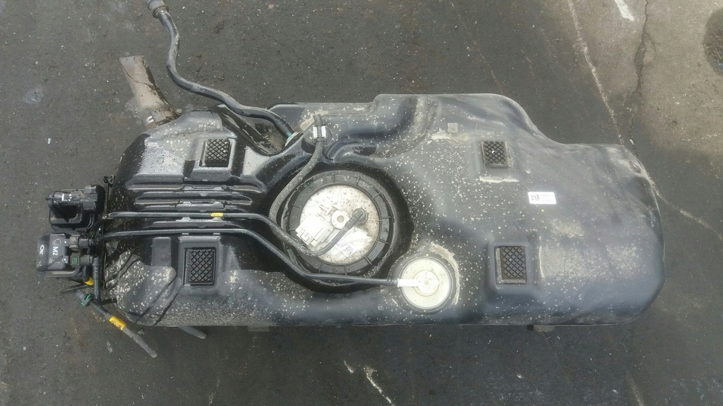 фото №1, Opel karl 2018r бак пального 95375701