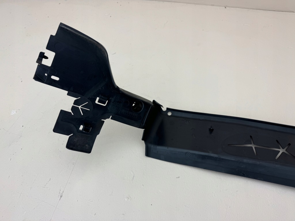 Bmw x5 g05 x6 g06 x7 g07 впуск нижній повітря повітропровід поперечина 51747421678 Ціна