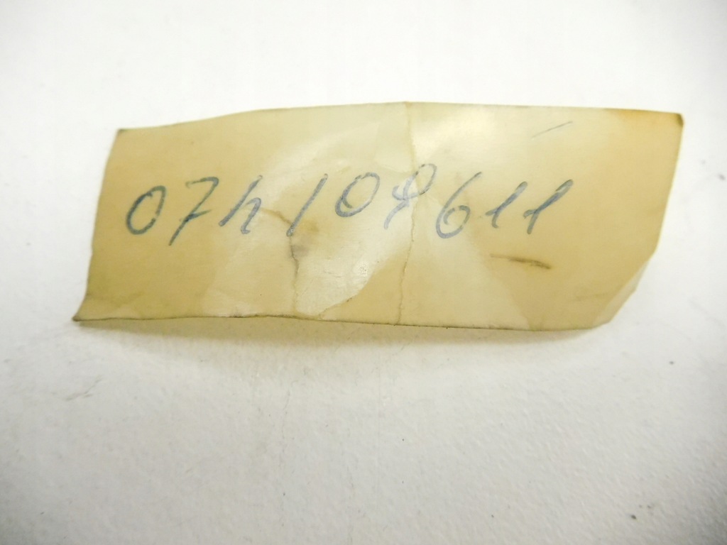 фото №5, Клапан выпускной vag 074109611