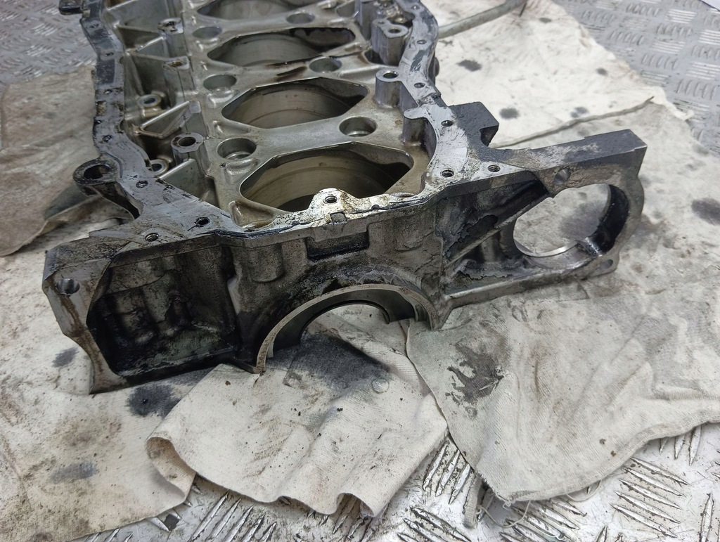 фото №14, Mitsubishi outlander 2013 блок двигуна